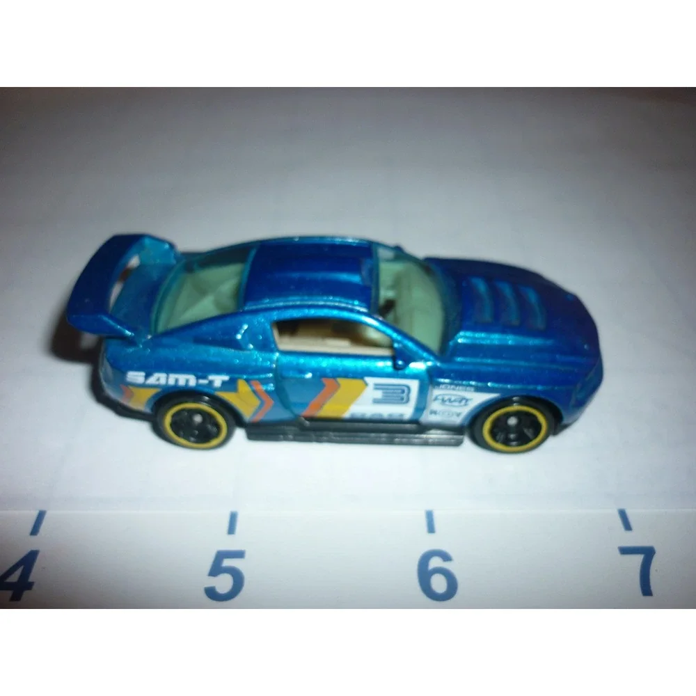 Hot Wheels 2011 Custom Ford Mustang Blue‎ Race Car Diecast Toy 1/64